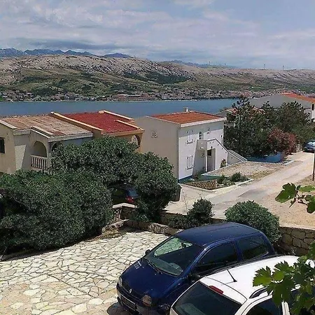 Apartman With Parking Space Pag - 20577
