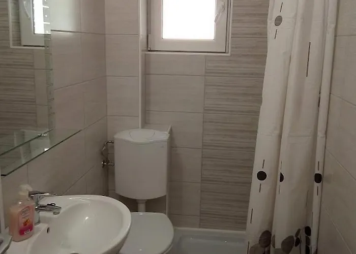 Apartman With Parking Space Pag - 20577 *